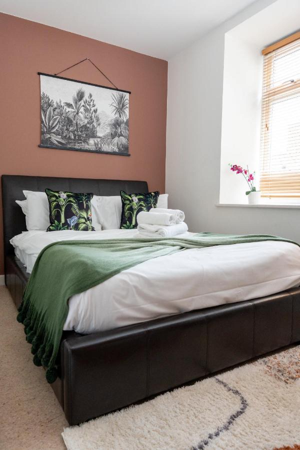 Modern & Spacious Flat In The Centre Of Bristol! Luaran gambar